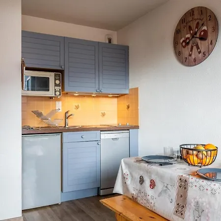 Appartement Avec Balcon - Vue Montagne - Proche Centre