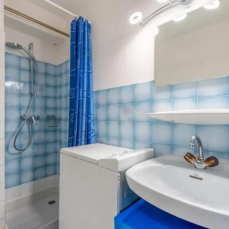 아파트 Avec Balcon - Vue Montagne - Proche Centre 르그랑보르낭